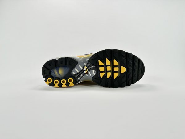 Nike Air Max Plus OG Wave Grid Yellow – Bild 4