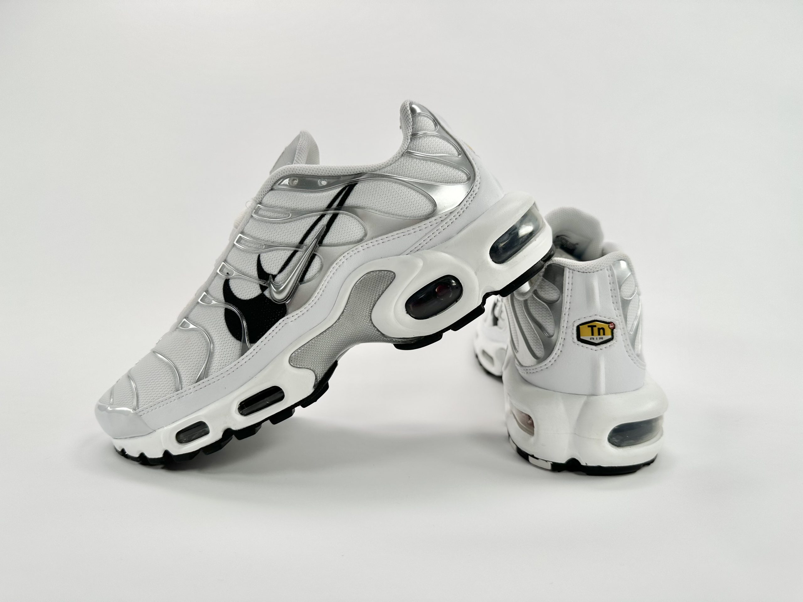 tn double swoosh